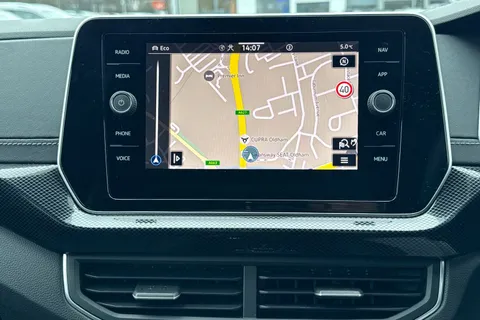 MM24AUX Volkswagen T-Cross 1.0 TSI 115 R-Line 5dr DSG Thumbnail #13