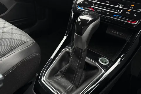 MM24AUX Volkswagen T-Cross 1.0 TSI 115 R-Line 5dr DSG Thumbnail #39