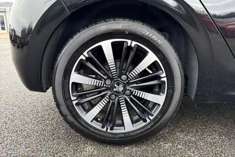 YA69YKS PEUGEOT 208 1.2 PureTech Tech Edition Euro 6 (s/s) 5dr Thumbnail #11