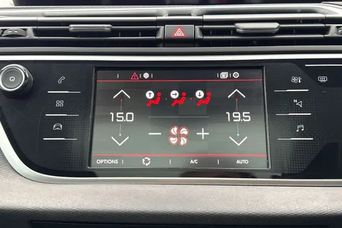 YC22LCZ Citroën Grand C4 Spacetourer 1.2 PureTech Shine Euro 6 (s/s) 5dr Thumbnail #20