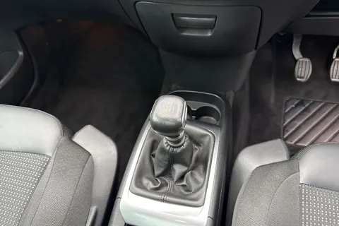 YC22LCZ Citroën Grand C4 Spacetourer 1.2 PureTech Shine Euro 6 (s/s) 5dr Thumbnail #21