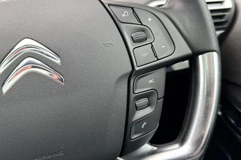 YC22LCZ Citroën Grand C4 Spacetourer 1.2 PureTech Shine Euro 6 (s/s) 5dr Thumbnail #45