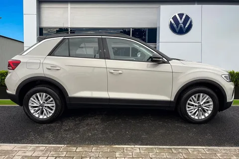 3 of 43 for Volkswagen T-Roc 1.0 TSI Life 5dr **WINTER PACK, REAR CAMERA**