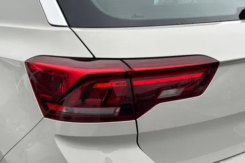 8 of 43 for Volkswagen T-Roc 1.0 TSI Life 5dr **WINTER PACK, REAR CAMERA**