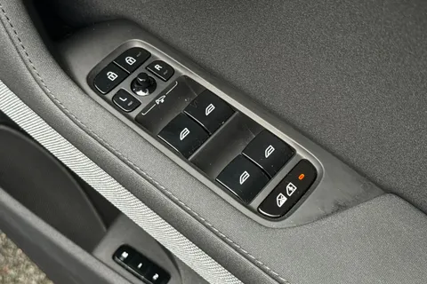 OE23CVW Polestar Polestar 2 Single Motor 78kWh Long Range Fastback Auto FWD 5dr Thumbnail #22