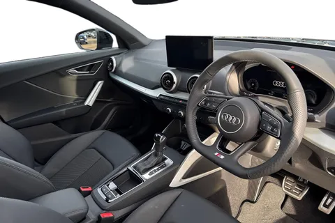  Audi Q2 1.5 TFSI CoD 35 Black Edition S Tronic Euro 6 (s/s) 5dr Thumbnail #8