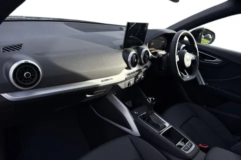  Audi Q2 1.5 TFSI CoD 35 Black Edition S Tronic Euro 6 (s/s) 5dr Thumbnail #9