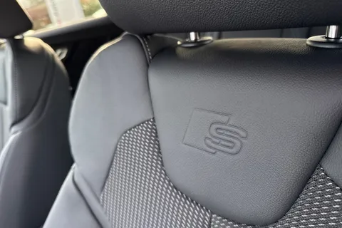  Audi Q2 1.5 TFSI CoD 35 Black Edition S Tronic Euro 6 (s/s) 5dr Thumbnail #35