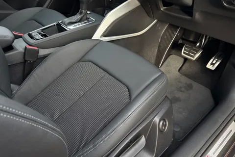  Audi Q2 1.5 TFSI CoD 35 Black Edition S Tronic Euro 6 (s/s) 5dr Thumbnail #44