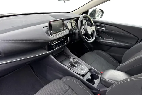 FT23MHN Nissan Qashqai 1.3 DIG-T MHEV Acenta Premium XTRON Euro 6 (s/s) 5dr Thumbnail #10