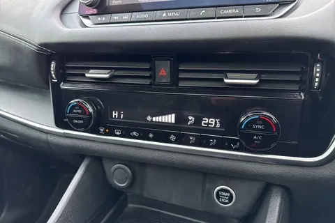 FT23MHN Nissan Qashqai 1.3 DIG-T MHEV Acenta Premium XTRON Euro 6 (s/s) 5dr Thumbnail #20