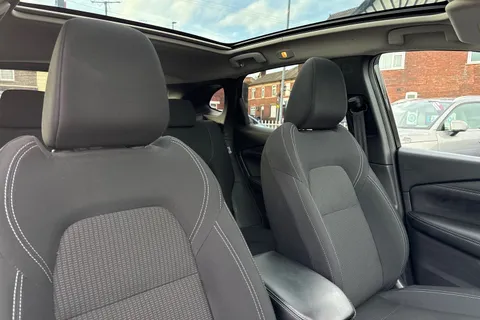 FT23MHN Nissan Qashqai 1.3 DIG-T MHEV Acenta Premium XTRON Euro 6 (s/s) 5dr Thumbnail #22