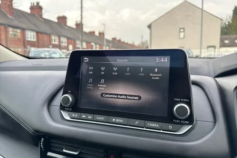 FT23MHN Nissan Qashqai 1.3 DIG-T MHEV Acenta Premium XTRON Euro 6 (s/s) 5dr Thumbnail #29