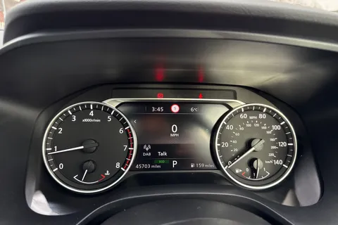 FT23MHN Nissan Qashqai 1.3 DIG-T MHEV Acenta Premium XTRON Euro 6 (s/s) 5dr Thumbnail #38