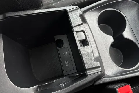 FT23MHN Nissan Qashqai 1.3 DIG-T MHEV Acenta Premium XTRON Euro 6 (s/s) 5dr Thumbnail #41