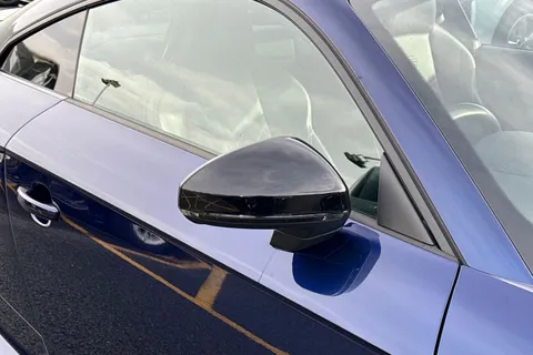 26 of 55 for Audi TT Coup- Black Edition 40 TFSI 197 PS S tronic