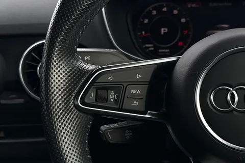 33 of 55 for Audi TT Coup- Black Edition 40 TFSI 197 PS S tronic