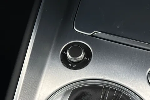 43 of 55 for Audi TT Coup- Black Edition 40 TFSI 197 PS S tronic