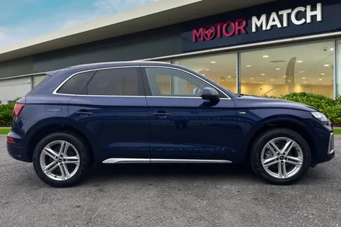 KS70OTM Audi Q5 2.0 TDI 40 S line S Tronic quattro Euro 6 (s/s) 5dr Thumbnail #4