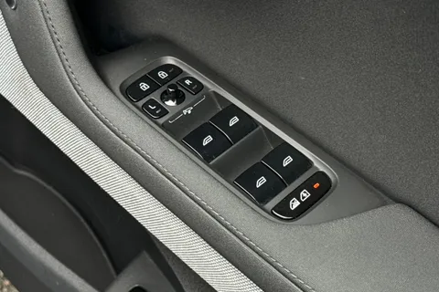 OE23JVH Polestar Polestar 2 Single Motor 78kWh Long Range Fastback Auto FWD 5dr Thumbnail #22