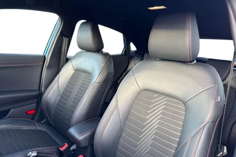 PJ20YJY Ford Puma 1.0T EcoBoost MHEV ST-Line X Euro 6 (s/s) 5dr Thumbnail #17