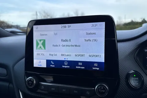 PJ20YJY Ford Puma 1.0T EcoBoost MHEV ST-Line X Euro 6 (s/s) 5dr Thumbnail #47