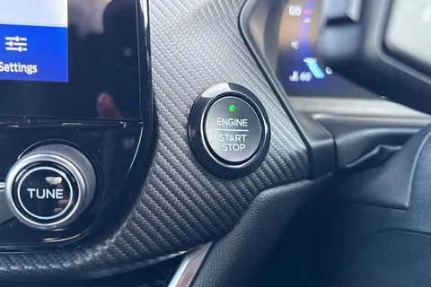 PJ20YJY Ford Puma 1.0T EcoBoost MHEV ST-Line X Euro 6 (s/s) 5dr Thumbnail #57