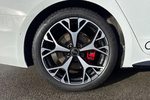 AK75UPG Audi A6 Saloon Edition 1 TDI quattro 204 PS S tronic Thumbnail #14