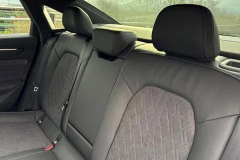 AK75UPG Audi A6 Saloon Edition 1 TDI quattro 204 PS S tronic Thumbnail #20