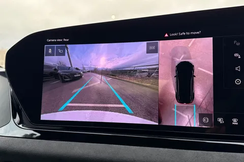 AK75UPG Audi A6 Saloon Edition 1 TDI quattro 204 PS S tronic Thumbnail #42