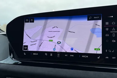 AK75UPG Audi A6 Saloon Edition 1 TDI quattro 204 PS S tronic Thumbnail #43