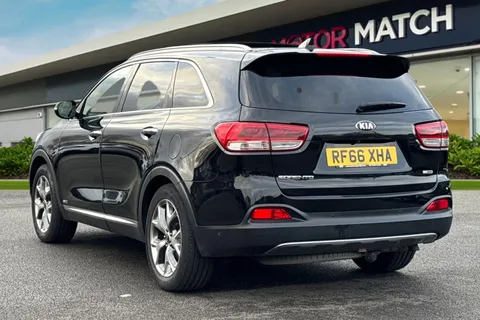 RF66XHA Kia Sorento 2.2 CRDi KX-4 Auto AWD Euro 6 5dr Thumbnail #3