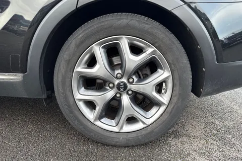 RF66XHA Kia Sorento 2.2 CRDi KX-4 Auto AWD Euro 6 5dr Thumbnail #13