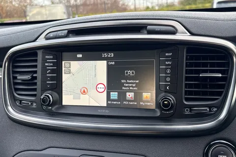 RF66XHA Kia Sorento 2.2 CRDi KX-4 Auto AWD Euro 6 5dr Thumbnail #18