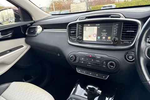 RF66XHA Kia Sorento 2.2 CRDi KX-4 Auto AWD Euro 6 5dr Thumbnail #51