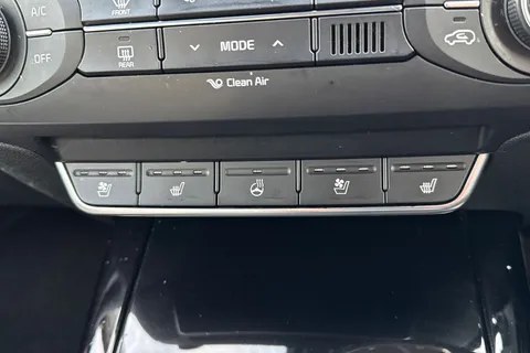 RF66XHA Kia Sorento 2.2 CRDi KX-4 Auto AWD Euro 6 5dr Thumbnail #58