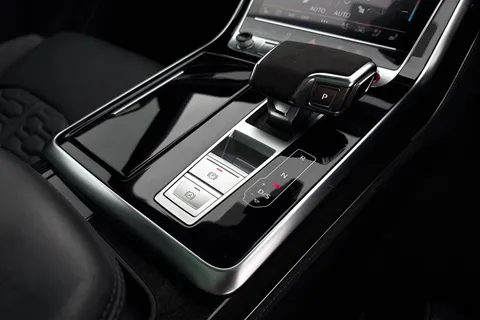 23 of 66 for Audi RS Q8 Vorsprung 600 PS tiptronic