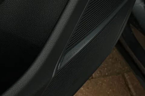 33 of 66 for Audi RS Q8 Vorsprung 600 PS tiptronic