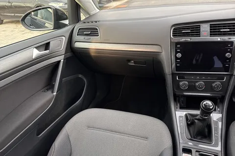 BK67KPV Volkswagen Golf 1.4 TSI SE [Nav] 5dr Thumbnail #15