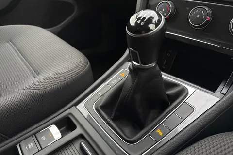 BK67KPV Volkswagen Golf 1.4 TSI SE [Nav] 5dr Thumbnail #34