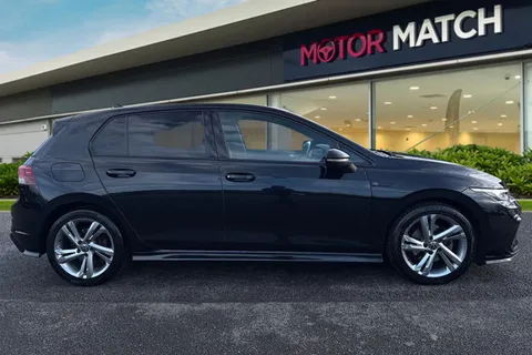 FP70WRW Volkswagen Golf 2.0 TDI R-Line DSG Euro 6 (s/s) 5dr Thumbnail #3