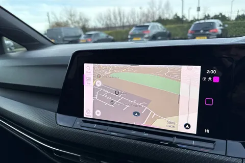 FP70WRW Volkswagen Golf 2.0 TDI R-Line DSG Euro 6 (s/s) 5dr Thumbnail #17