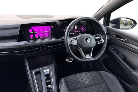 FP70WRW Volkswagen Golf 2.0 TDI R-Line DSG Euro 6 (s/s) 5dr Thumbnail #18