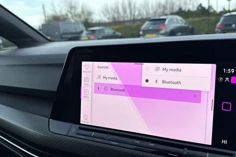 FP70WRW Volkswagen Golf 2.0 TDI R-Line DSG Euro 6 (s/s) 5dr Thumbnail #44