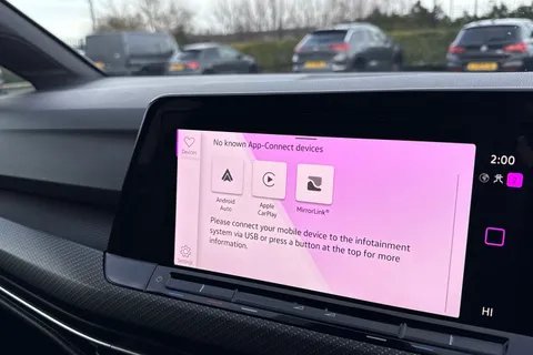 FP70WRW Volkswagen Golf 2.0 TDI R-Line DSG Euro 6 (s/s) 5dr Thumbnail #46