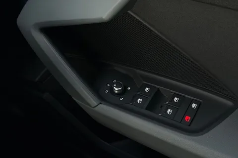 PN23NWK Audi A3 Sport 30 TFSI  110 PS S tronic Thumbnail #39