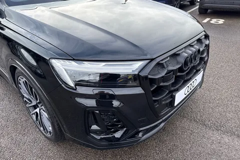  Audi SQ7 4.0 TFSI V8 Black Edition Tiptronic quattro Euro 6 (s/s) 5dr Thumbnail #9