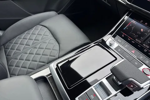  Audi SQ7 4.0 TFSI V8 Black Edition Tiptronic quattro Euro 6 (s/s) 5dr Thumbnail #20