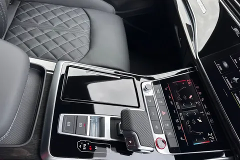  Audi SQ7 4.0 TFSI V8 Black Edition Tiptronic quattro Euro 6 (s/s) 5dr Thumbnail #23