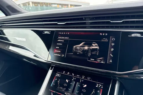  Audi SQ7 4.0 TFSI V8 Black Edition Tiptronic quattro Euro 6 (s/s) 5dr Thumbnail #48